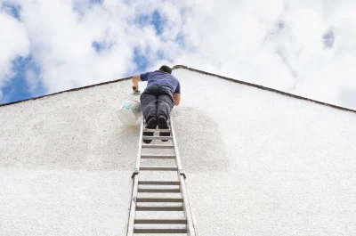 Peinture extérieure à la Crouzille — façades et ravalement